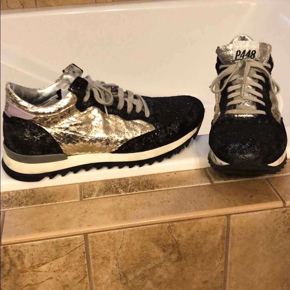 P448 Sneakers